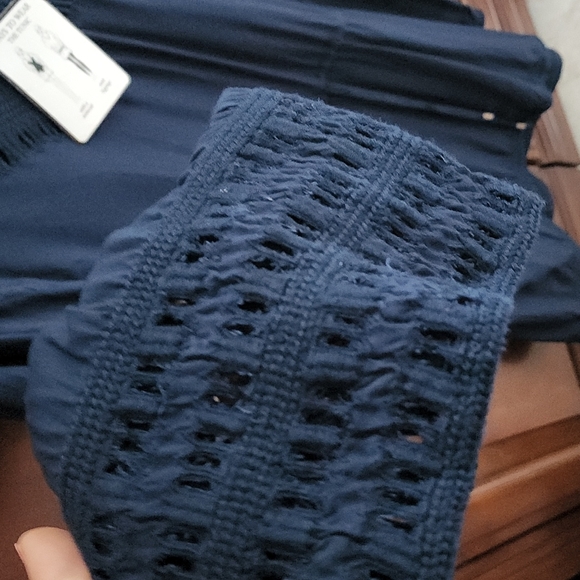 NWT Navy cover-up / tunic - Picture 3 of 6